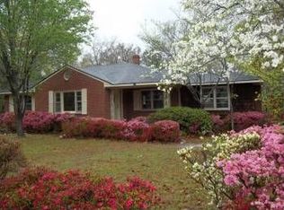 219 Tokay Dr, Fayetteville, NC 28301