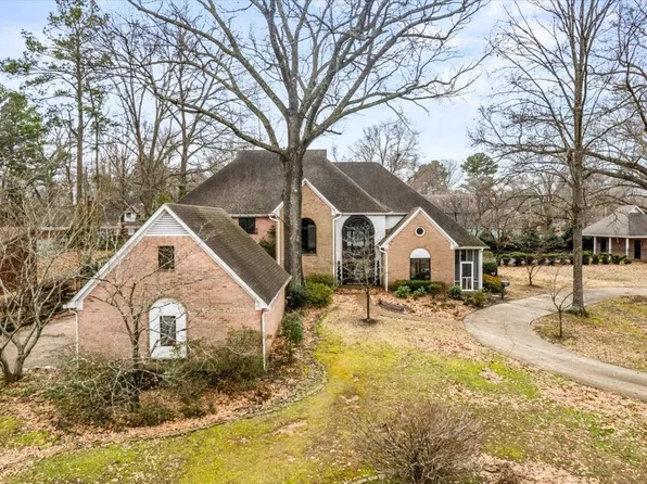 635 Oakview Ave, Covington, TN 38019