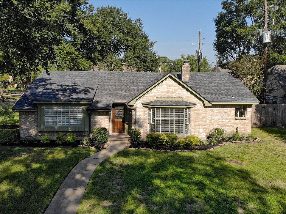 1st image of 12903 Rolling Valley Dr