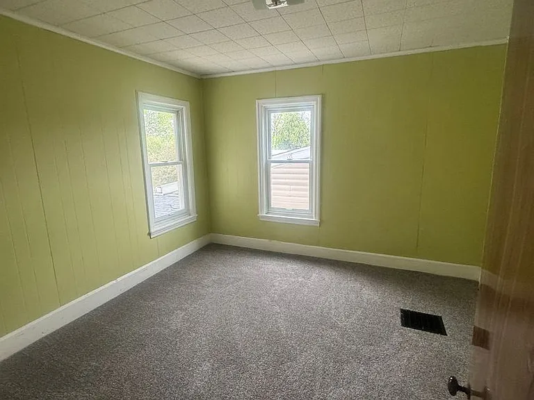 219 Market St — Photo 10