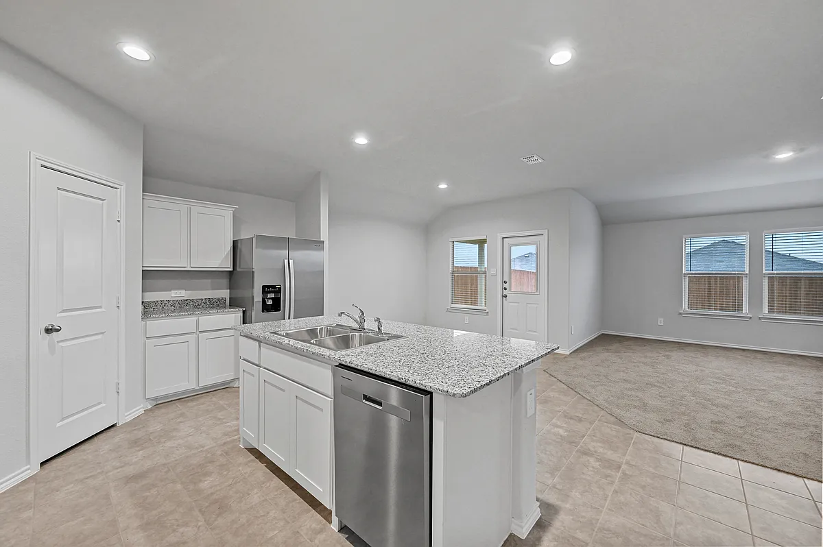 Building Photo - 9504 Drifting Sand Dr