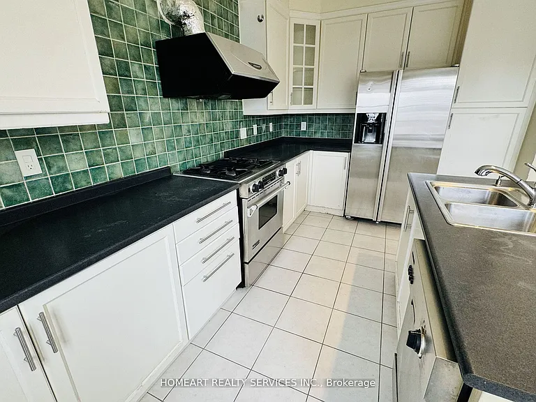 81 Emery Hill Blvd — Photo 19