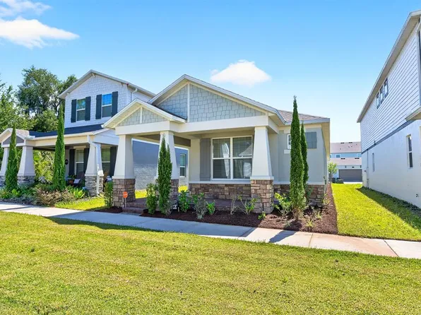 606 Dogfish Ln, Debary, FL 32713