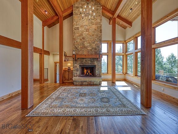 3rd image of 34 Old Barn Rd