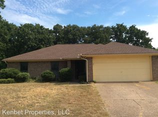 4740 Lowell Ln, Fort Worth, TX 76133