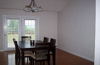 4th image of 204 Pinebark Dr