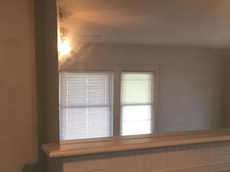 1414 N Gilbert St — Photo 10