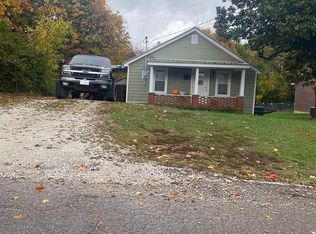 329 College St, Hodgenville, KY 42748