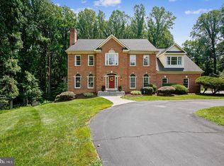 11314 Timberline Dr, Oakton, VA 22124