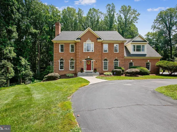 11314 Timberline Dr, Oakton, VA 22124