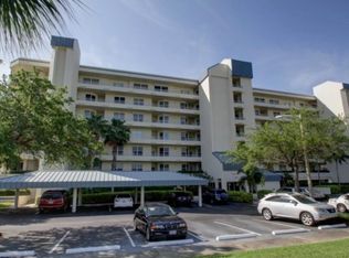 7882 Sailboat Key Blvd S APT 102, South Pasadena, FL 33707