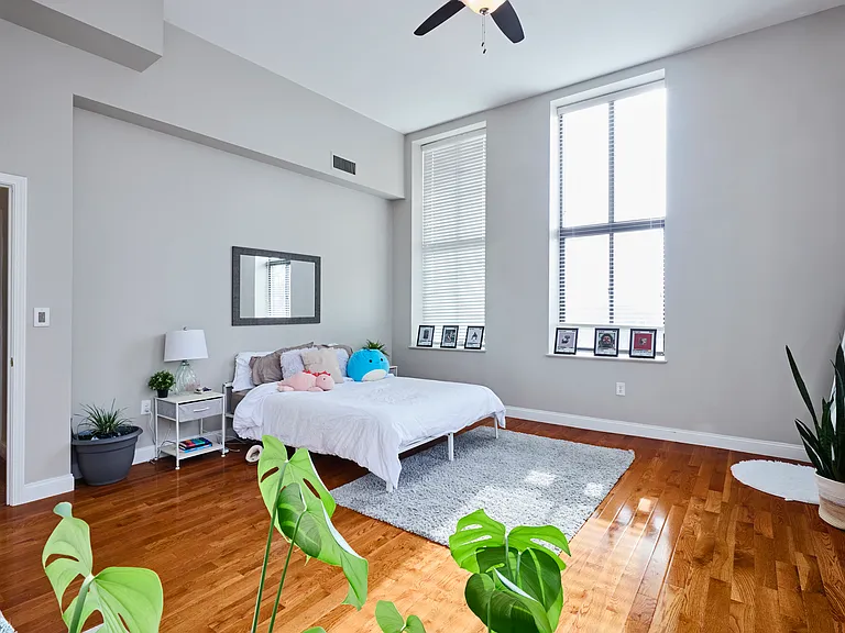 841 Parker St #306 — Photo 10