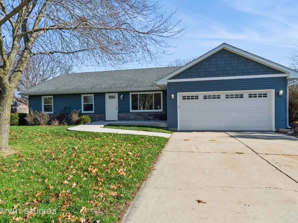 302 Woodworth St, Yorkville, IL 60560