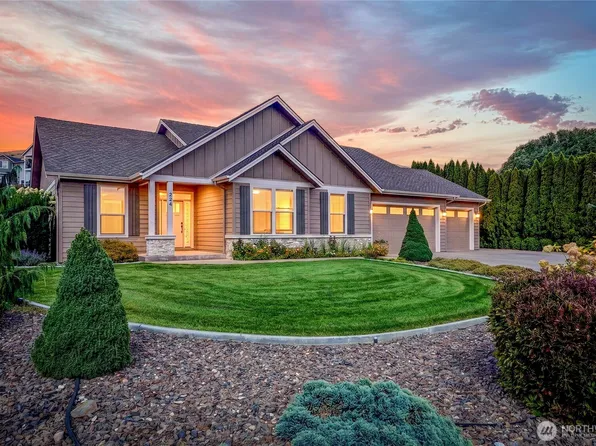 224 Rolling Hills Lane, Wenatchee, WA 98801