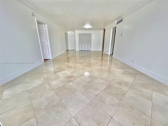 5th image of 6770 Indian Creek Dr APT 10D