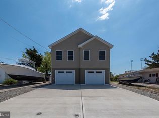 415 Twin Lakes Blvd, Little Egg Harbor, NJ 08087