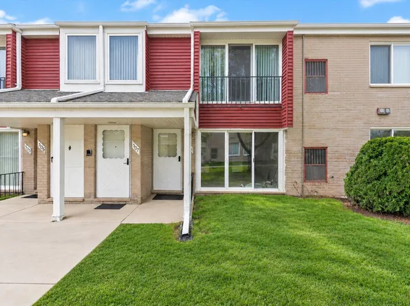 507 Sunset Ln, Saint Clair Shores, MI 48082