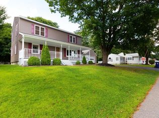 3 Mayfair Ln, Millbury, MA 01527