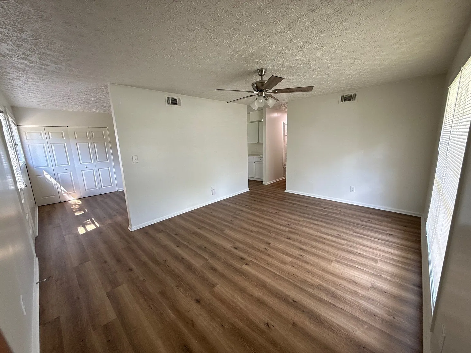 4911 Dorado Cir — Photo 2
