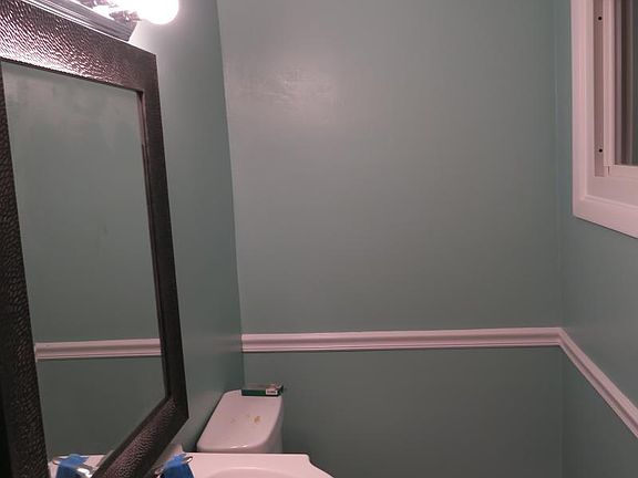 4th image of 687 E Meadowlawn Blvd