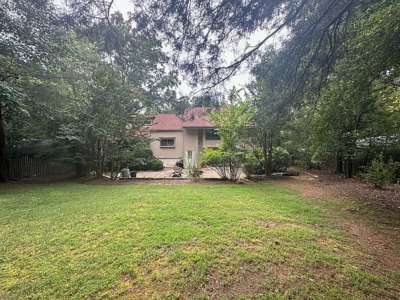 4th image of 301 Old Bell Rd