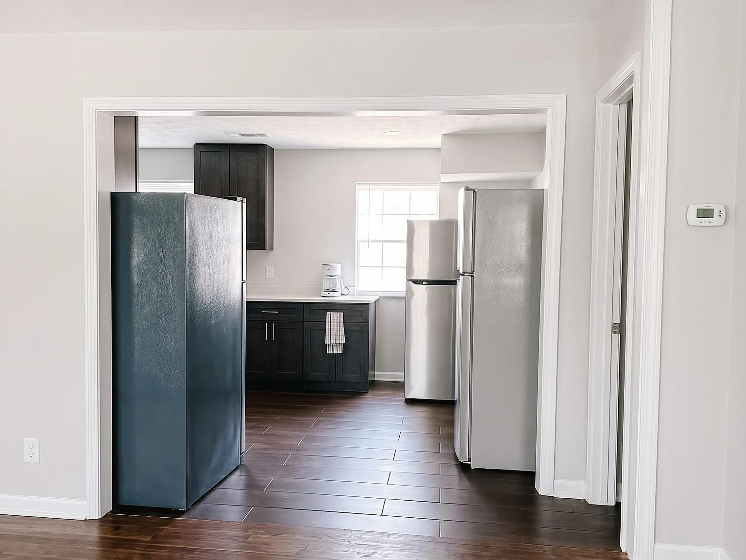 4 bed, 2.0 bath, 2452 sqft, $1,092 — Photo 3