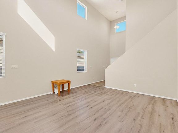 5th image of 8909 Eagle Hills Dr NW