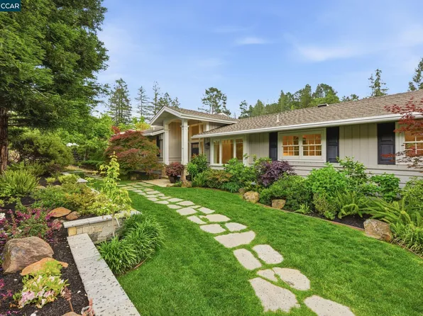 80 Tara Rd, Orinda, CA 94563