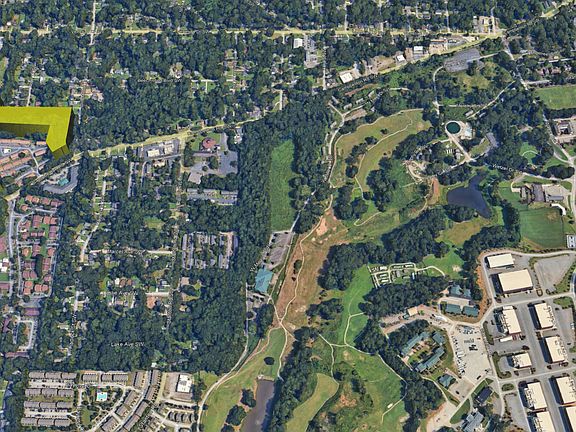 0 Campbellton Rd SW is conveniently located near Fort Mac & Tyler Perry Studios.