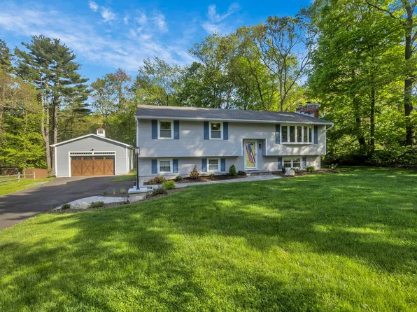 10 Glen Hollow Drive, Farmington, CT 06085