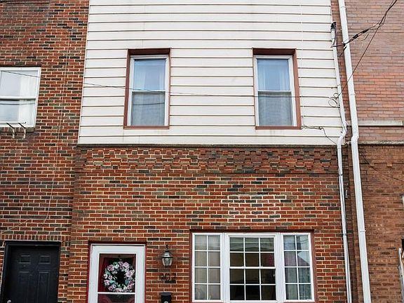 4th image of 902 S 8th St