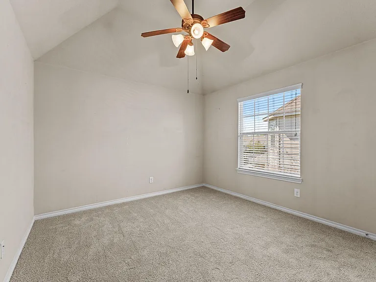 20698 Oakhurst Meadows Dr — Photo 27