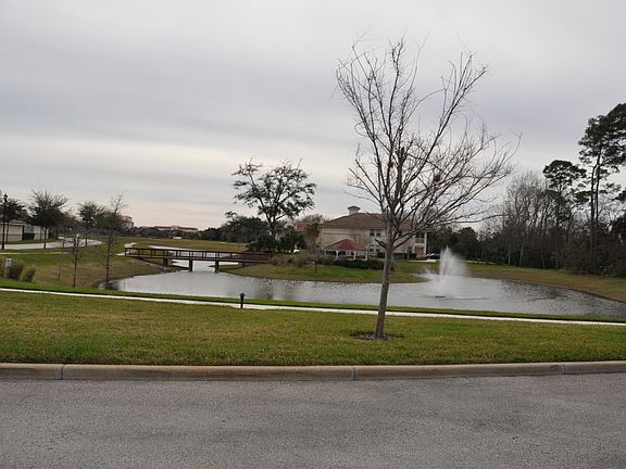 2nd image of 115 Riverview Bnd S Unit 2126