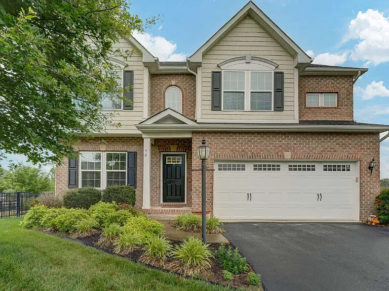 70 Turkey Trot Ct — Photo 3