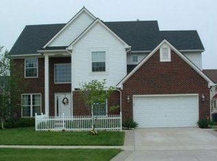 49345 Limestone Dr, Macomb, MI 48044