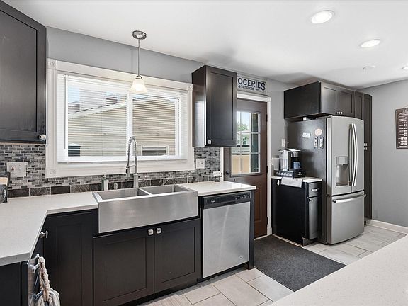 5th image of 6575 Crosby Ave