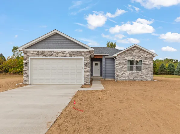 2029 Green Acres Dr, Adrian, MI 49221