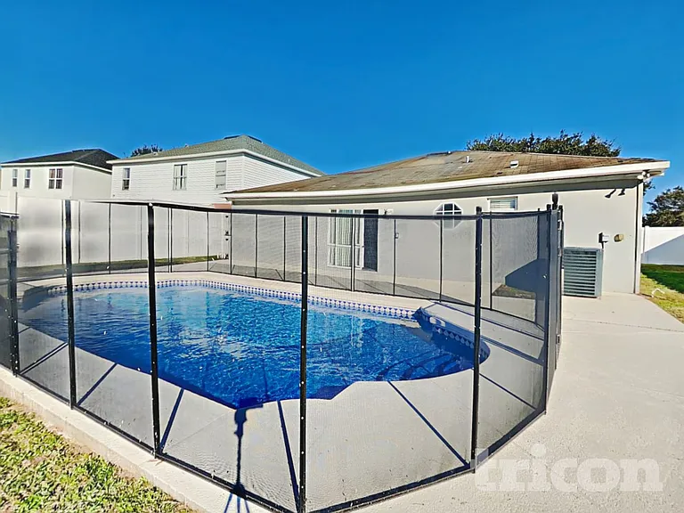 12945 Bridleford Dr — Photo 17