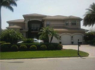 3320 Birch Ter, Davie, FL 33330