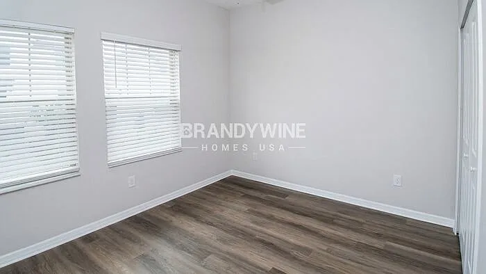 5573 Mercado Dr — Photo 10
