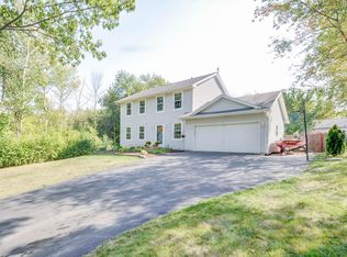 W2185 Wilmers Grove Rd, East Troy, WI 53120