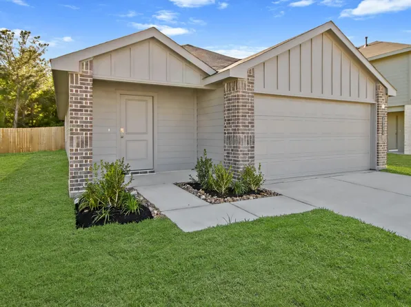 19996 Hilbert Rd, New Caney, TX 77357