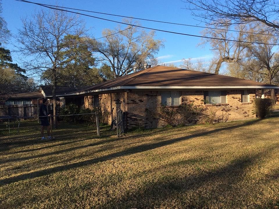 2nd image of 7831 Royalwood Dr