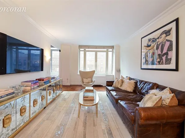 400 East 51st Street 4E image 1 of 21