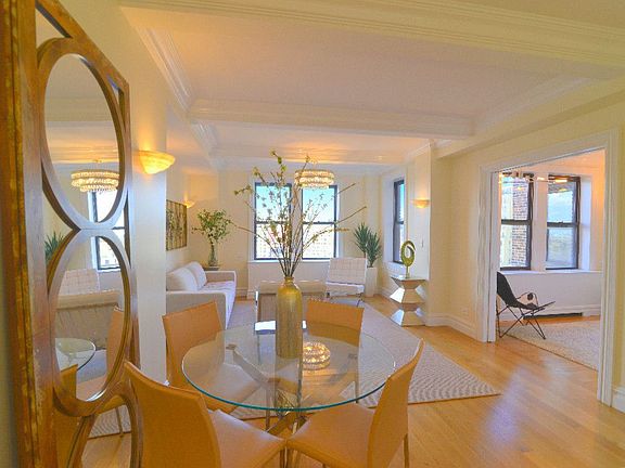 2nd image of 23 W 73rd St #1409