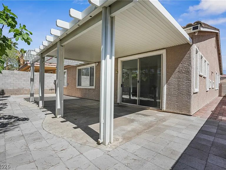 10137 Snow Crest Pl — Photo 38