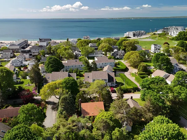 46 Harbor Avenue, Falmouth, MA 02540