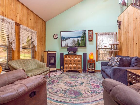 3rd image of 3948 Black Lake Blvd SW