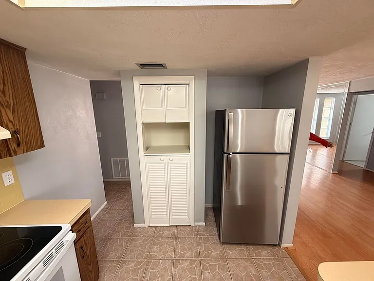 8625 Briar Patch Dr — Photo 10