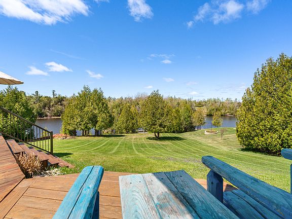 3rd image of 8585 Swan Pointe Dr
